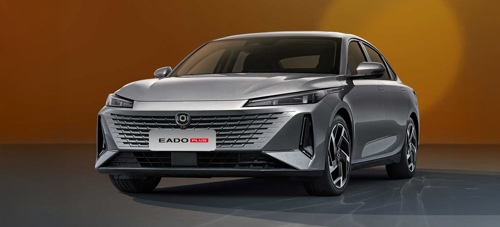 Espejos laterales con ajuste eléctrico y luz LED direccional.