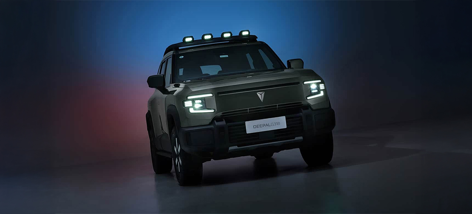 Espejos laterales con ajuste eléctrico, memorias y luz LED direccional.